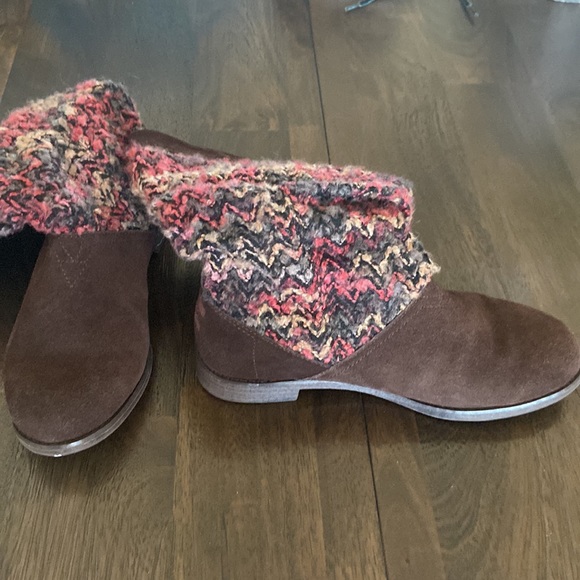 TOMS Serra Sweater Boot Slouchy Size 7 Brown Suede Chunky Knit Pink Lodgecore - Picture 7 of 15